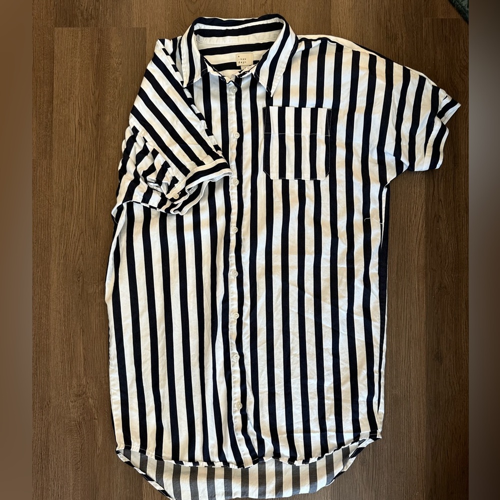 NAVY & WHITE Button Down shirt dress